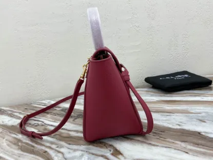 Picture of GRAINY CALFSKIN LEATHER HANDBAG NO. 175519