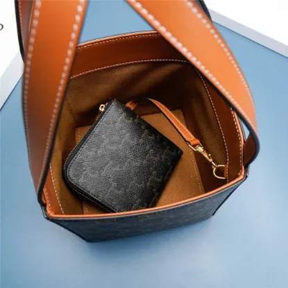 Picture of TRIOMPHE HANDBAG NO.199202