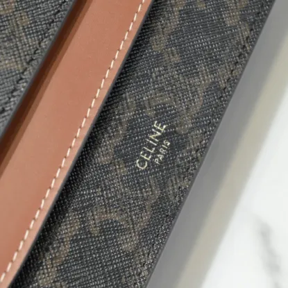 Picture of TRIOMPHE SMOOTH LAMBSKIN LEATHER TRIMMED WALLET REF. 100852