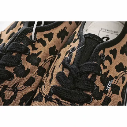 Picture of VANS AUTHENTIC LOW-TOP SNEAKERS