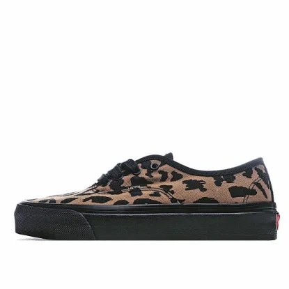 Picture of VANS AUTHENTIC LOW-TOP SNEAKERS