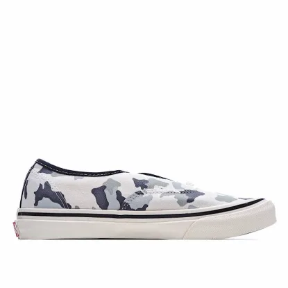 Picture of VANS AUTHENTIC LOW-TOP SNEAKERS