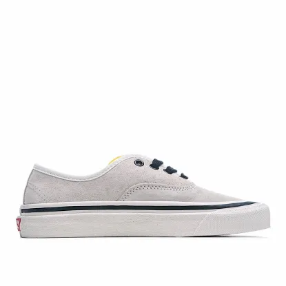 Picture of VANS AUTHENTIC LOW-TOP SNEAKERS