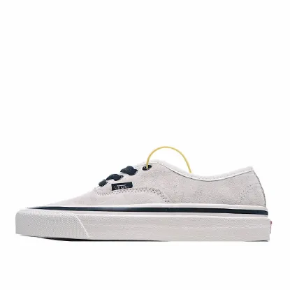 Picture of VANS AUTHENTIC LOW-TOP SNEAKERS