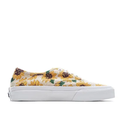 Picture of VANS AUTHENTIC LOW-TOP SNEAKERS