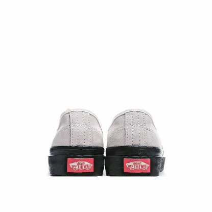 Picture of VANS AUTHENTIC LOW-TOP SNEAKERS