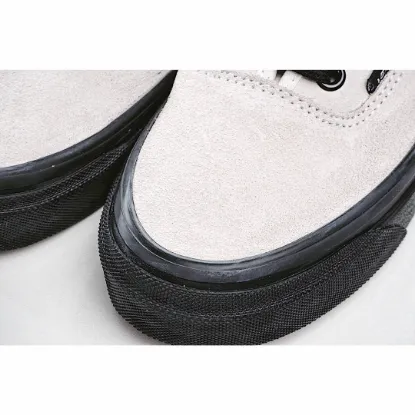 Picture of VANS AUTHENTIC LOW-TOP SNEAKERS