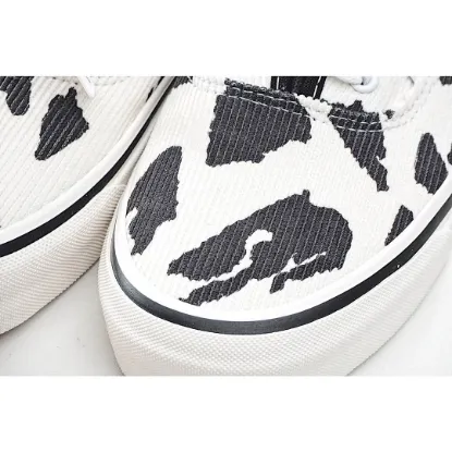 Picture of VANS AUTHENTIC LOW-TOP SNEAKERS