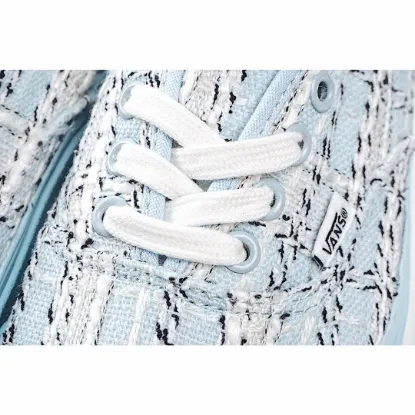 Picture of VANS AUTHENTIC LOW-TOP SNEAKERS