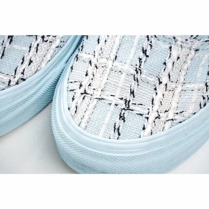 Picture of VANS AUTHENTIC LOW-TOP SNEAKERS