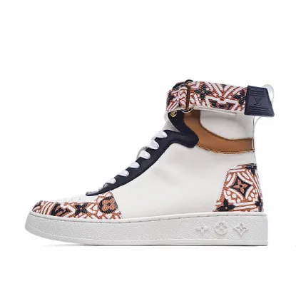 Picture of LOUIS VUITTON SQUAD SNEAKER HIGH HIGH-TOP SNEAKERS