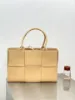Picture of BV ARCO TOTE HANDBAG SIZE:38X25 609175