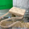 Picture of BV BOTTEGA VENETA CASSETTE BAG SIZE: 23X15CM