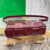 Picture of BV BOTTEGA VENETA CASSETTE BAG SIZE: 23X15CM DATE