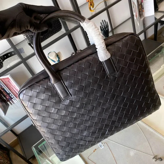 Picture of BV BRIEFCASE 38CM 98065