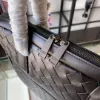 Picture of BV BRIEFCASE 38CM 98065