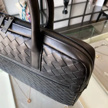 Picture of BV BRIEFCASE 38CM 98065