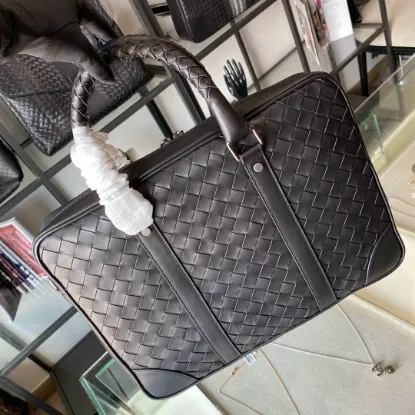 Picture of BV BRIEFCASE 38CM 98082