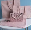Picture of Matelasse wrinkled handbag Size: 19X13X5cm