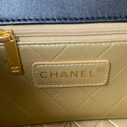 Picture of BADGE BAG MODEL: 2979 SIZE: 14-22-8CM