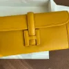 Picture of Amber yellow