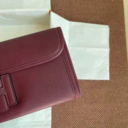 Picture of Burgundy