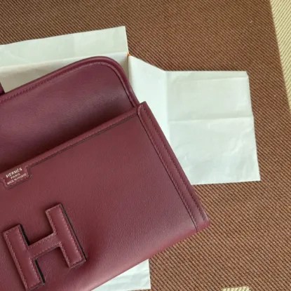 Picture of Burgundy