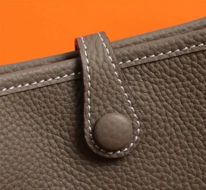 Picture of Evelyne mini 100 with size:17cm