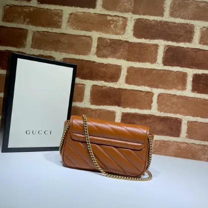 Picture of Model: 476433 Size: 16.5x10.2x5.1cm