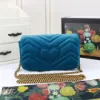 Picture of Model: 476433 Size: 16.5x10.2x5.1cm