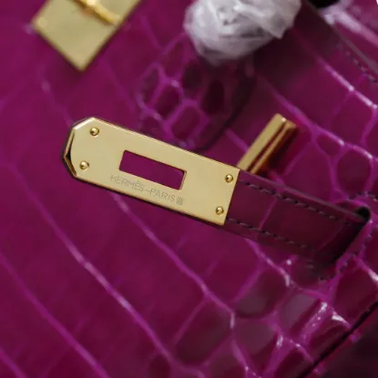 Picture of Hermes crocodile print
