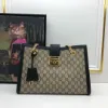 Picture of Model: 479197 Size: 35x23.5x14cm
