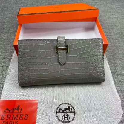 Picture of Hermes crocodile print Size:9X17.5 CM Model:5123