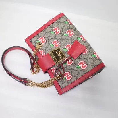 Picture of Model: 498156 Size: W26xH18xD10cm