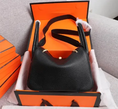 Picture of Hermes Lindy Bag