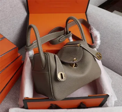 Picture of Hermes Lindy Bag