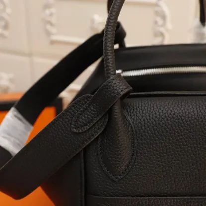 Picture of Hermes Lindy Bag