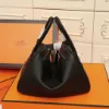Picture of Hermes Lindy Bag
