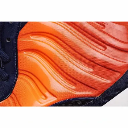 Picture of NIKE AIR FOAMPOSITE PRO RE-ENGRAVED KNICKS SPRAY