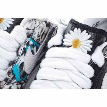 Picture of PEACEMINUSONE X NIKE AIR FORCE 1