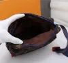 Picture of Louis Vuitton Model: 43843 Size: 25x18x5cm