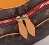 Picture of Louis Vuitton Model: 45149 Size: 22x20x6cm