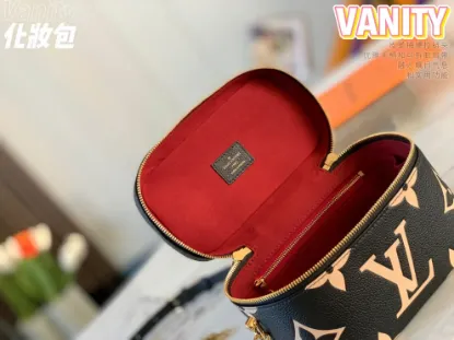 Picture of Louis Vuitton Size: 19*13*11cm