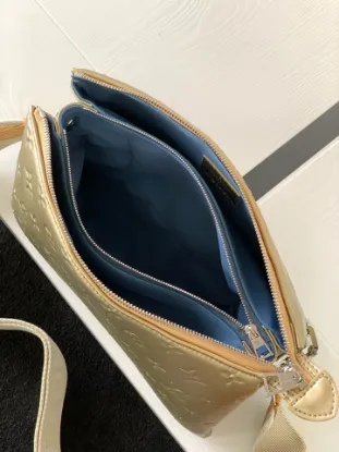 Picture of Louis Vuitton Size: 20 x 16 x 12 cm