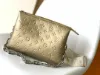 Picture of Louis Vuitton Size: 20 x 16 x 12 cm