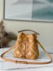 Picture of Louis Vuitton Size: 20 x 20 x 13 cm