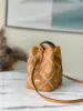 Picture of Louis Vuitton Size: 20 x 20 x 13 cm