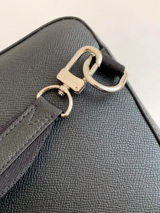 Picture of Louis Vuitton Size: 20.0 x 31.0 x 10.0 cm