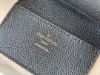 Picture of Louis Vuitton Size: 21 x 15 x 6.5 cm
