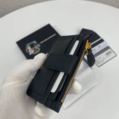 Picture of PRADA CARD CASE 1MC038